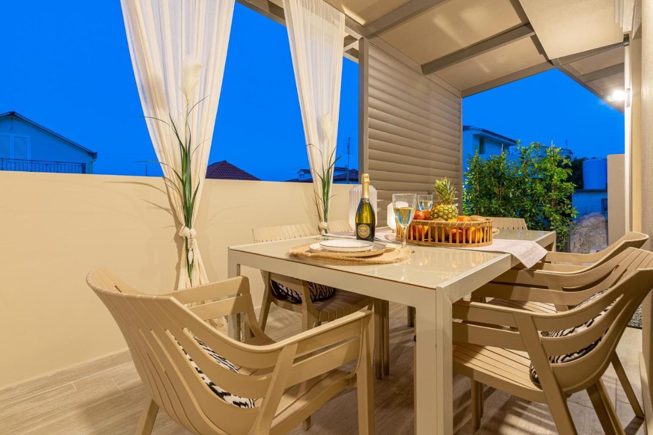 Vedi Town Luxury Apartment Zakintos Dış mekan fotoğraf