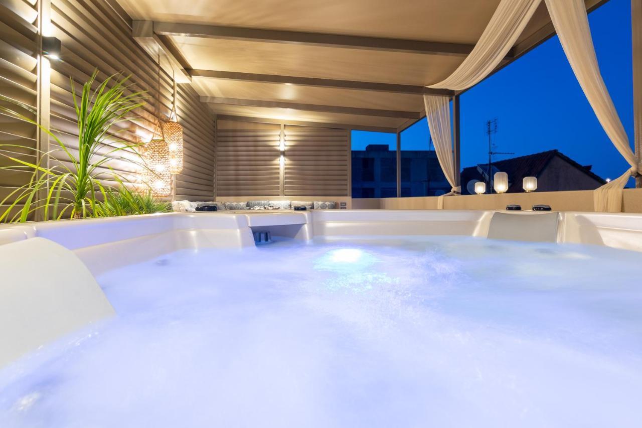 Vedi Town Luxury Apartment Zakintos Dış mekan fotoğraf